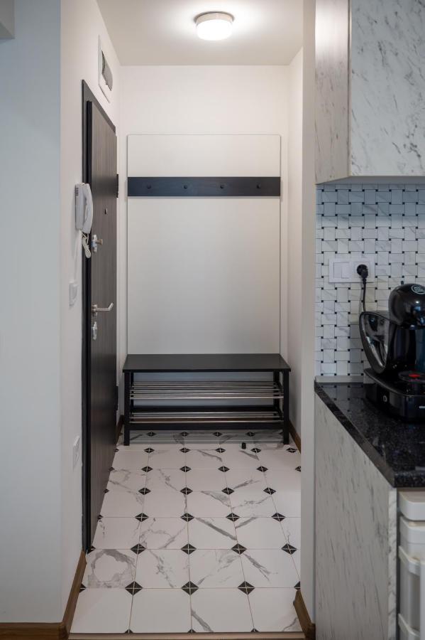 Bright Studio In The City Center Sofia Bagian luar foto