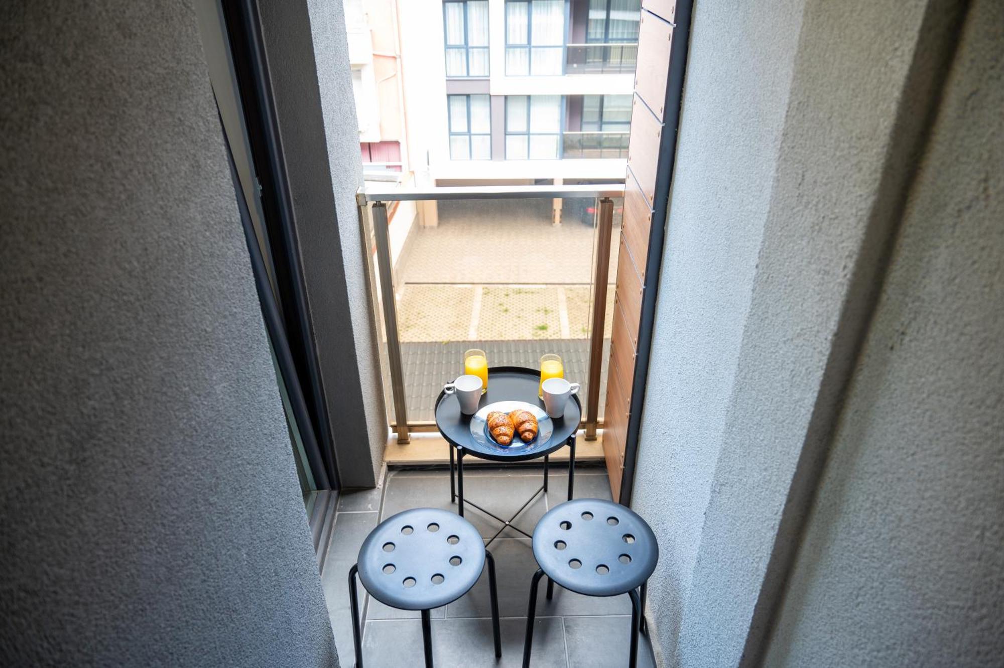 Bright Studio In The City Center Sofia Bagian luar foto